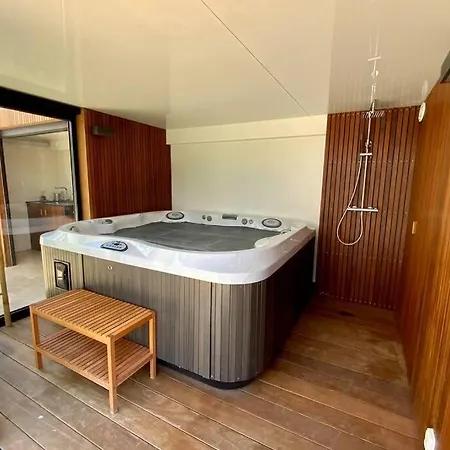 Groomi La Luxueuse - Villa Avec Piscine Et Jacuzzi Sur Perols ! Villa *